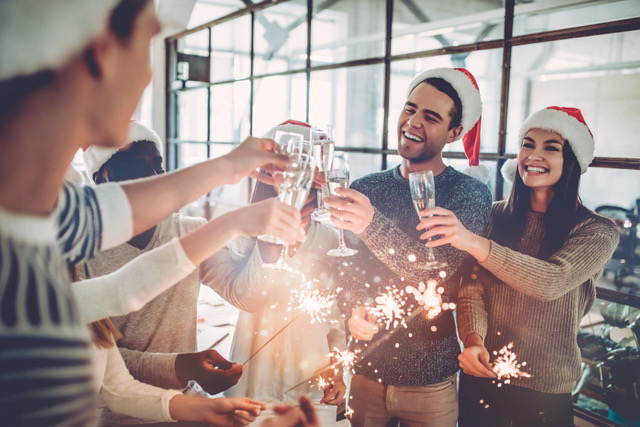 Office Holiday Parties Have A Great Effect on Productivity